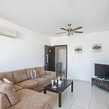 Appartamento 2 Schlafzimmer In Pernera *