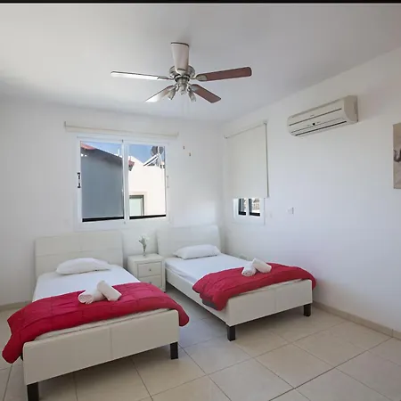 Apartment 2 Schlafzimmer In Pernera *