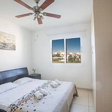 Apartment 2 Schlafzimmer In Pernera